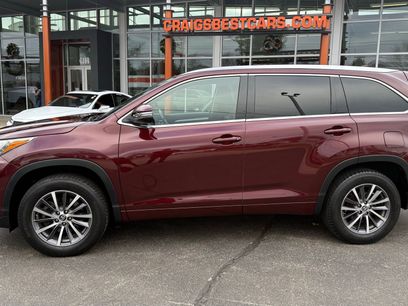 Used 2017 Toyota Highlander XLE