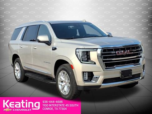 Used 2024 GMC Yukon SLT w/ SLT Luxury Package RWD image 3