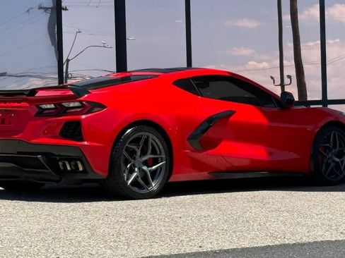 Used 2020 Chevrolet Corvette Stingray Premium Cpe w/ 3LT Preferred Equipment Group RWD image 12