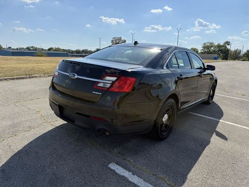 Used 2016 Ford Taurus Police Interceptor FWD image 6