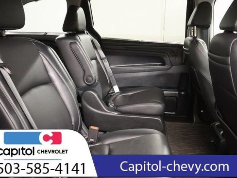Used 2023 Honda Odyssey Touring image 31