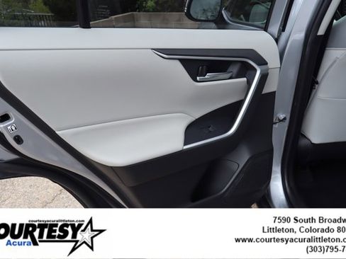 Used 2020 Toyota RAV4 XLE Premium AWD/4WD image 23