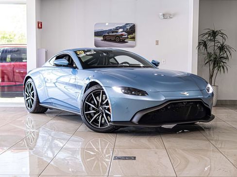 Used 2020 Aston Martin V8 Vantage Coupe RWD image 5