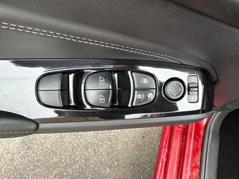 Used 2020 Nissan Altima 2.5 SV AWD/4WD image 8
