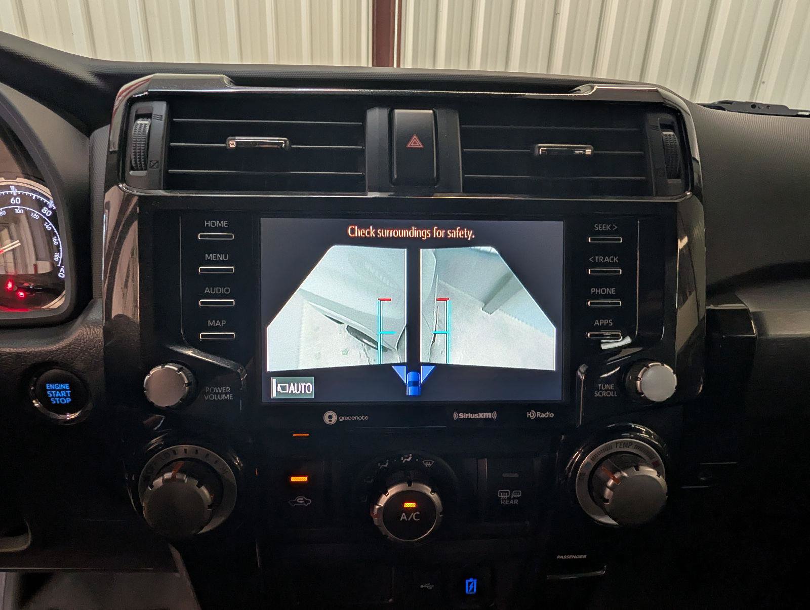 Used 2023 Toyota 4Runner TRD Off-Road Premium w/ Off Road Premium Plus Package AWD/4WD image 29