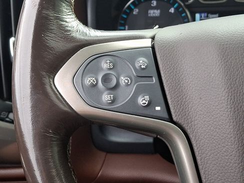 Used 2018 Chevrolet Silverado 1500 High Country AWD/4WD image 23