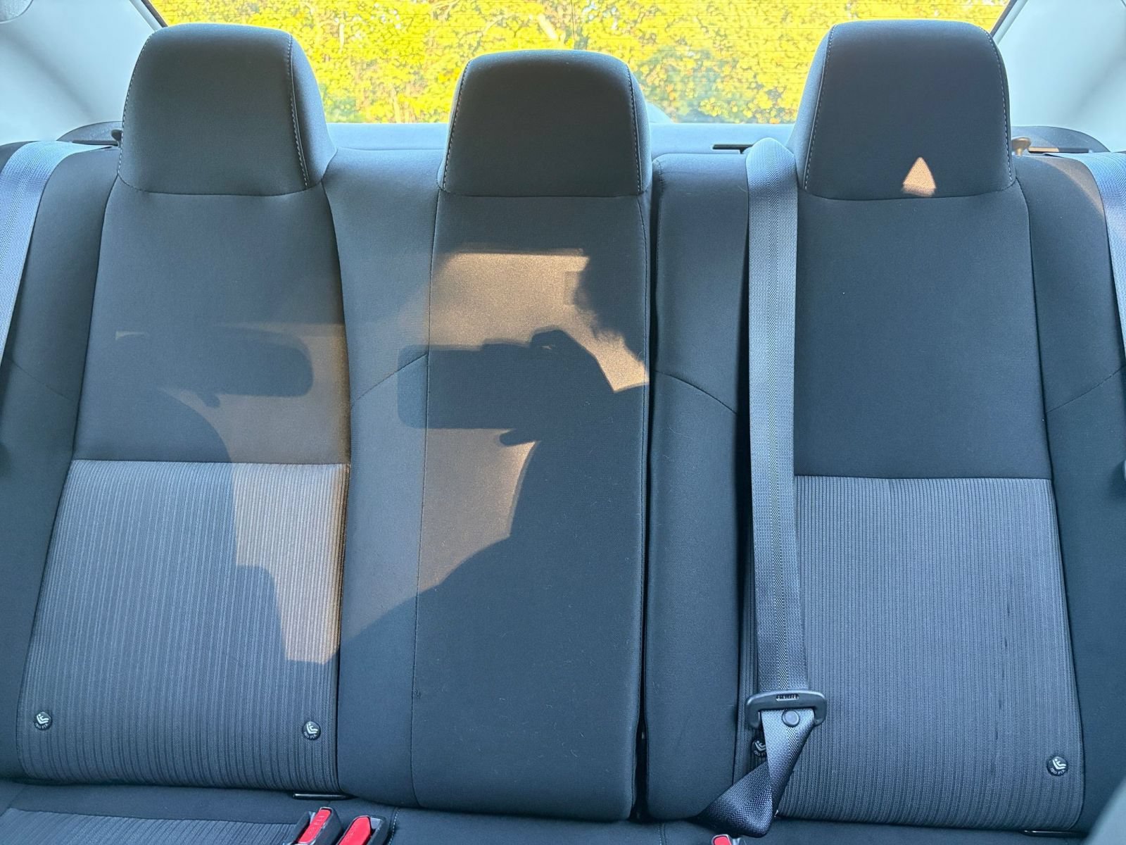 Used 2025 Nissan Sentra SV FWD image 35