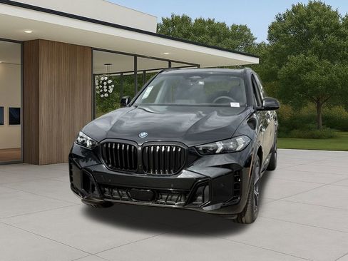 New 2026 BMW X5 xDrive50e w/ M Sport Package image 3