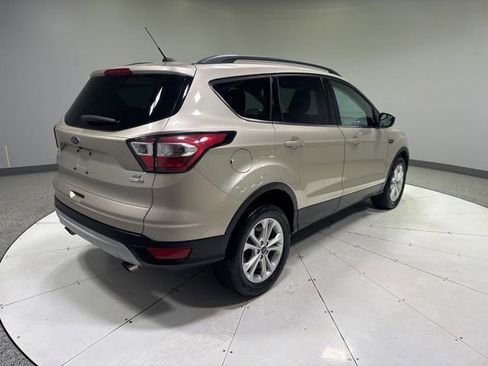 Used 2018 Ford Escape SE AWD/4WD image 6