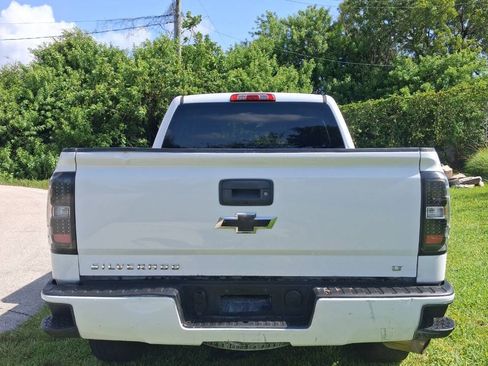Used 2018 Chevrolet Silverado 1500 LT RWD image 7