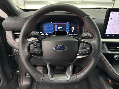 Used 2025 Ford Explorer ST-Line AWD/4WD image 16