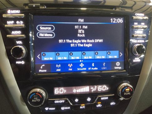 Used 2023 Nissan Murano SL w/ SL Moonroof Package FWD image 25