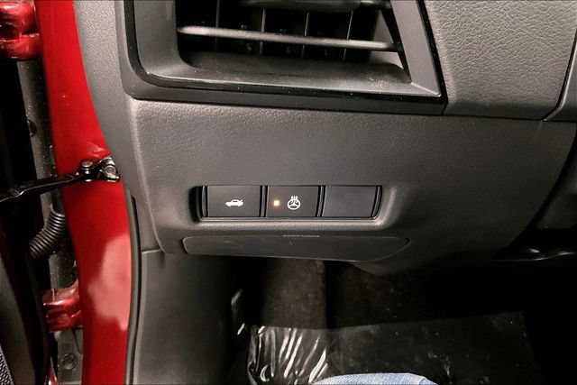 New 2026 Nissan Sentra SV w/ SV Convenience Package FWD image 29