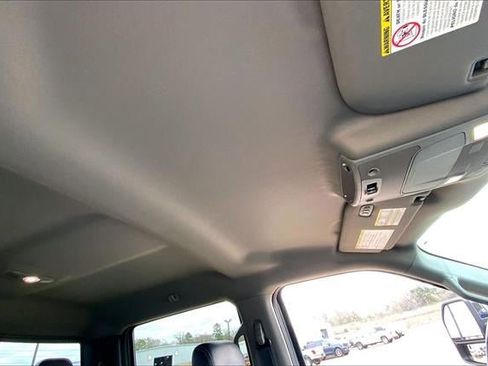 Used 2021 Ford F350 Lariat w/ Chrome Package image 22