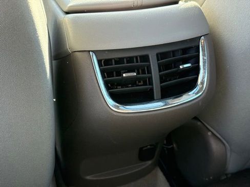 Used 2023 Chevrolet Malibu LT image 31