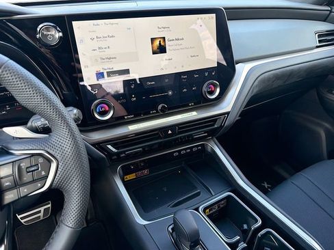 New 2026 Lexus TX 500h AWD image 29