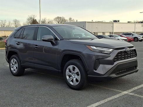 New 2025 Toyota RAV4 LE image 3