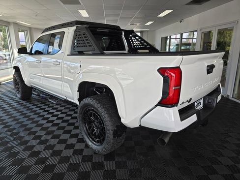 New 2026 Toyota Tacoma SR5 AWD/4WD image 7