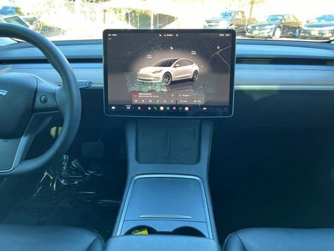 Used 2023 Tesla Model 3 Standard Range image 20
