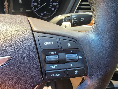 Used 2017 Genesis G80 3.8 w/ Option Group 02 RWD image 23