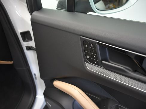 New 2026 Porsche Cayenne S AWD/4WD image 21