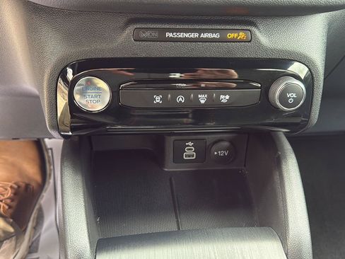 Used 2024 Ford Escape ST-Line w/ Tech Pack #1 FWD image 23
