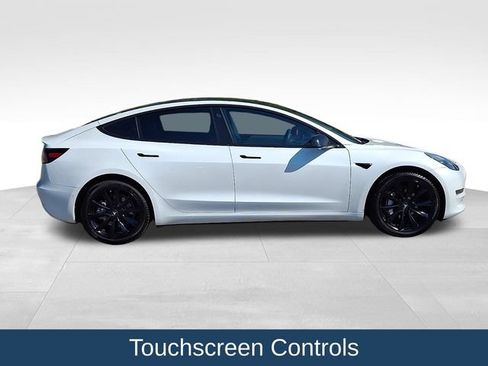 Used 2019 Tesla Model 3 Standard Range Plus RWD image 9