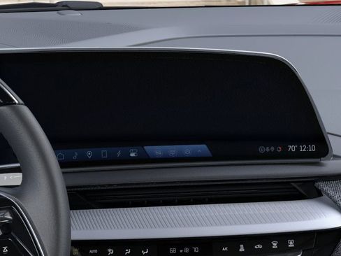 New 2026 Cadillac Optiq Luxury 1 image 20