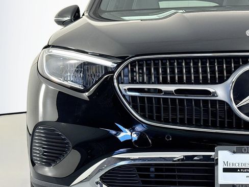 New 2026 Mercedes-Benz GLC 300 image 13