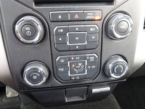 Used 2013 Ford F150 XLT w/ Luxury Equipment Group AWD/4WD image 28