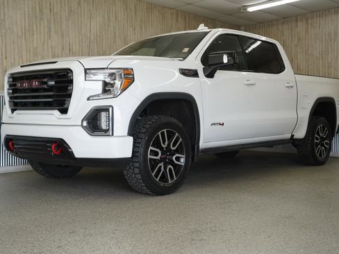 Used 2021 GMC Sierra 1500 AT4 image 4