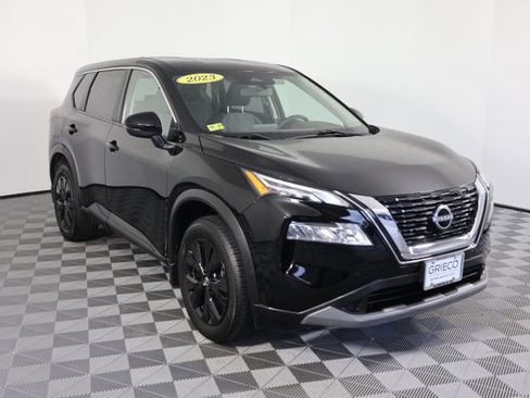 Used 2023 Nissan Rogue SV AWD/4WD image 1