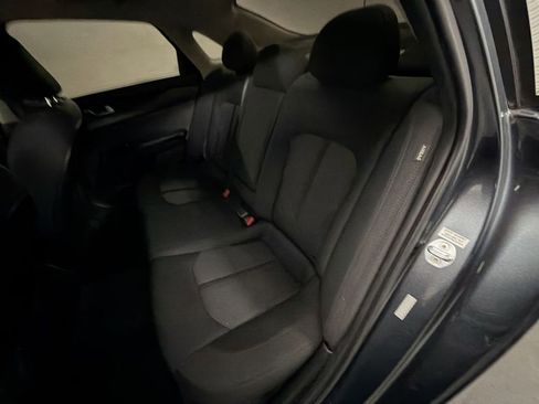 Used 2022 Kia K5 LXS FWD image 22