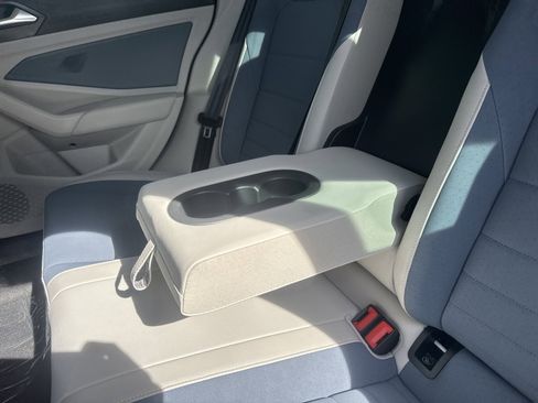 New 2026 Volkswagen Jetta SE image 23