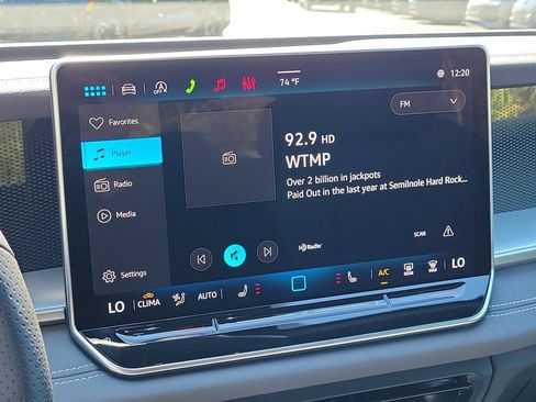 New 2026 Volkswagen Tiguan SE R-Line AWD/4WD image 19