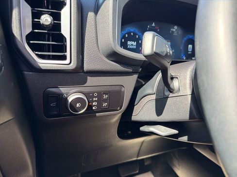 Used 2025 Ford Bronco Sport Badlands image 32