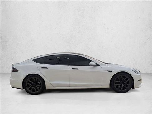 Used 2022 Tesla Model S Plaid AWD/4WD image 4