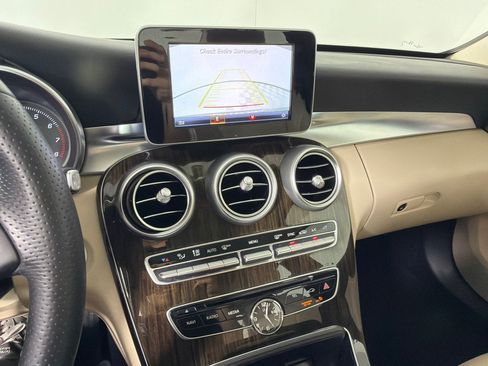 Used 2015 Mercedes-Benz C 300 4MATIC Sedan image 16