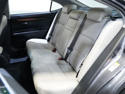 Used 2018 Lexus ES 350 w/ Navigation System Package FWD image 35