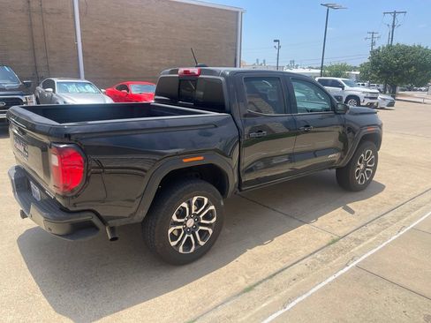 Used 2023 GMC Canyon AT4 w/ AT4 Premium Package AWD/4WD image 7