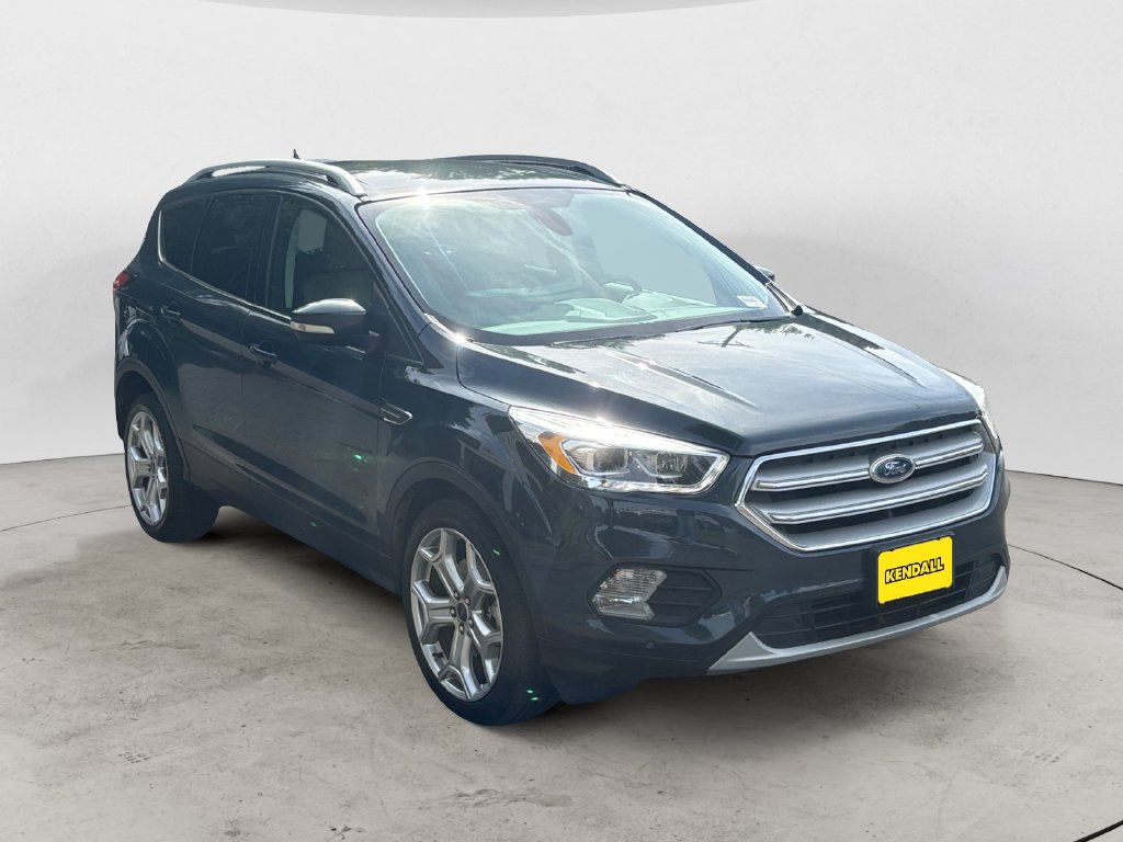 Used 2019 Ford Escape Titanium FWD image 3