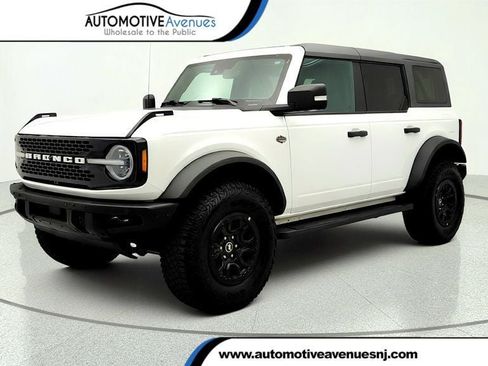 Used 2024 Ford Bronco Wildtrak AWD/4WD image 1