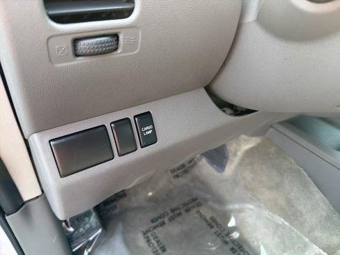 Used 2018 Nissan Frontier S RWD image 16