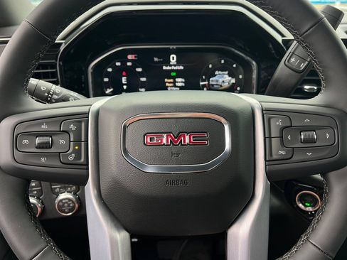 New 2026 GMC Sierra 1500 Elevation w/ X31 Off-Road Package AWD/4WD image 22