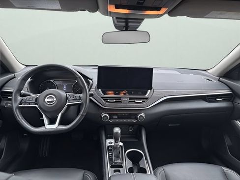 Used 2024 Nissan Altima 2.5 SL AWD/4WD image 14