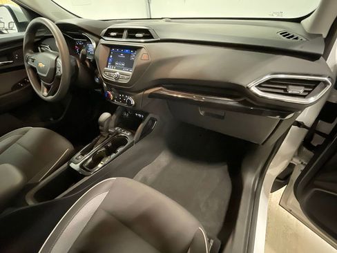 Used 2023 Chevrolet TrailBlazer LT image 26