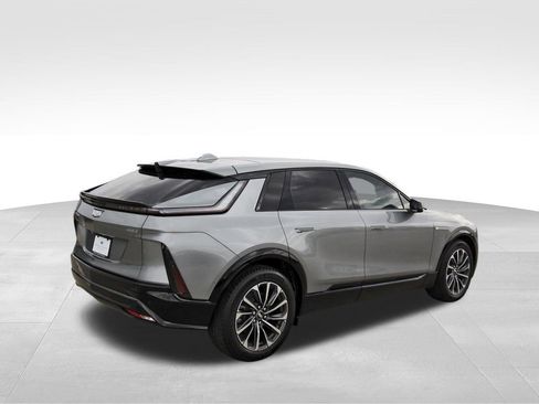 New 2026 Cadillac Lyriq Sport image 4