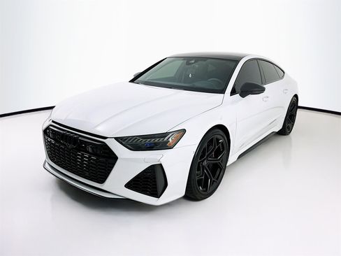 Used 2024 Audi RS 7 Performance image 3