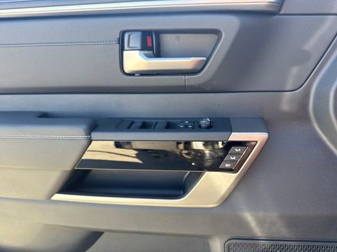 New 2026 Toyota Tundra Limited AWD/4WD image 16