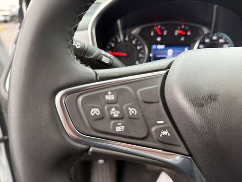 Used 2023 Chevrolet Equinox LT w/ Driver Convenience Package image 19